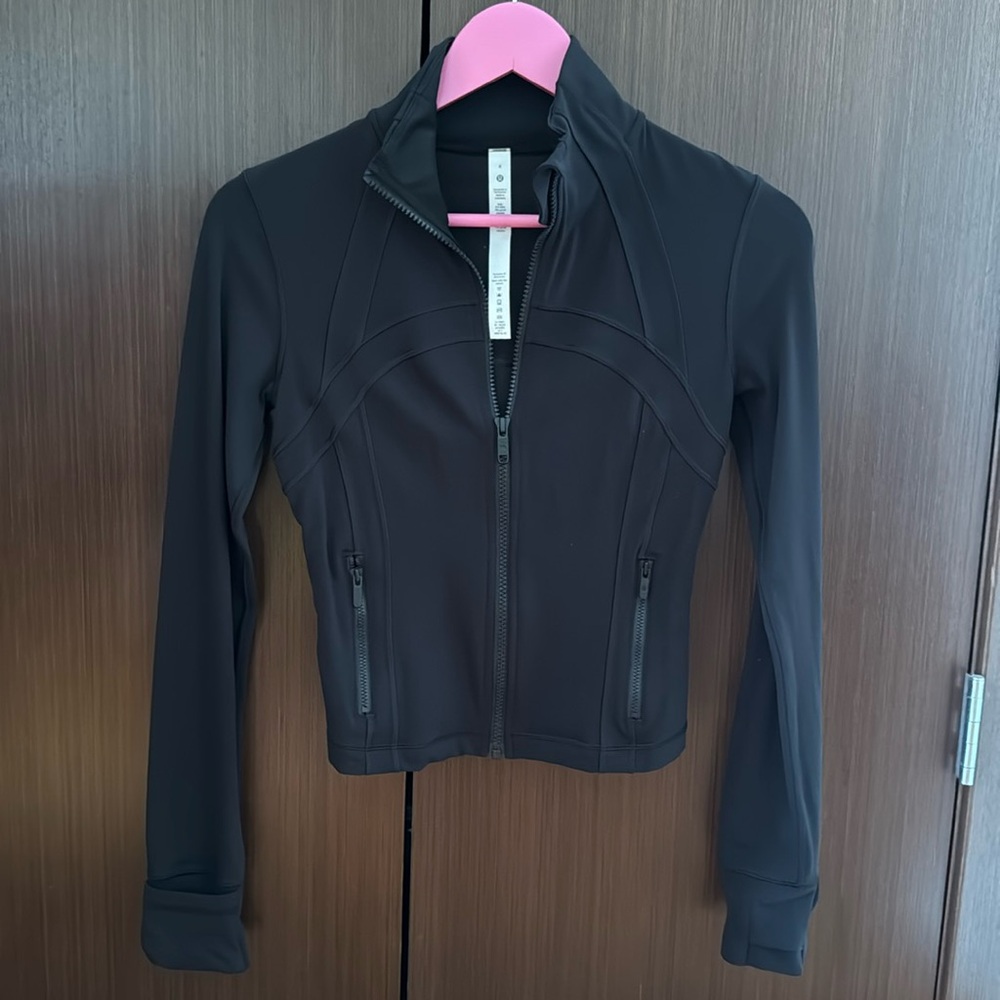 Lululemon define jacket cropped in black